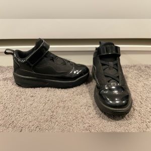 Jordan kids shoes 2y